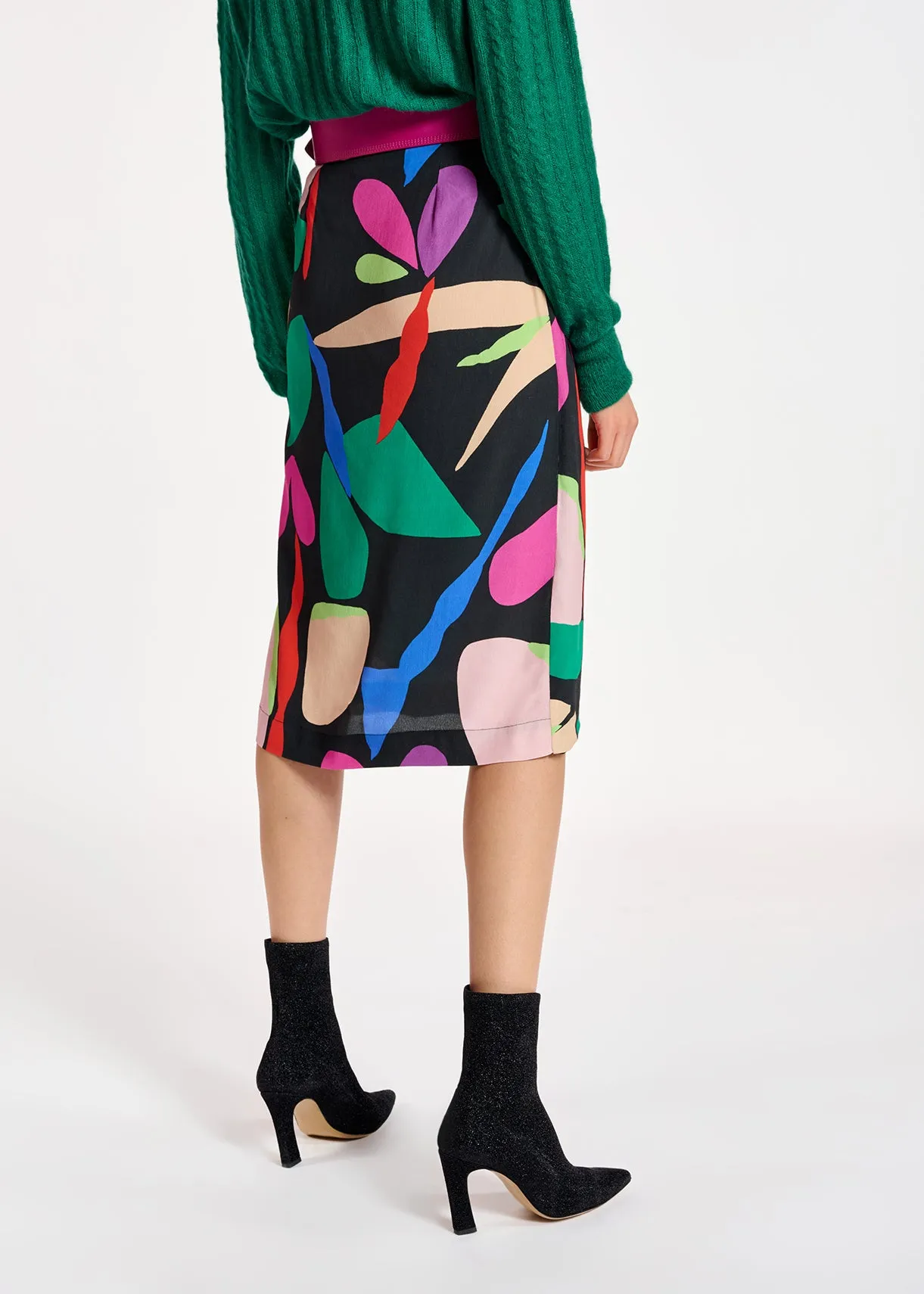 Black graphic printed midi skirt