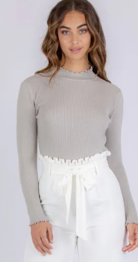 HIGH NECK KNIT TOP
