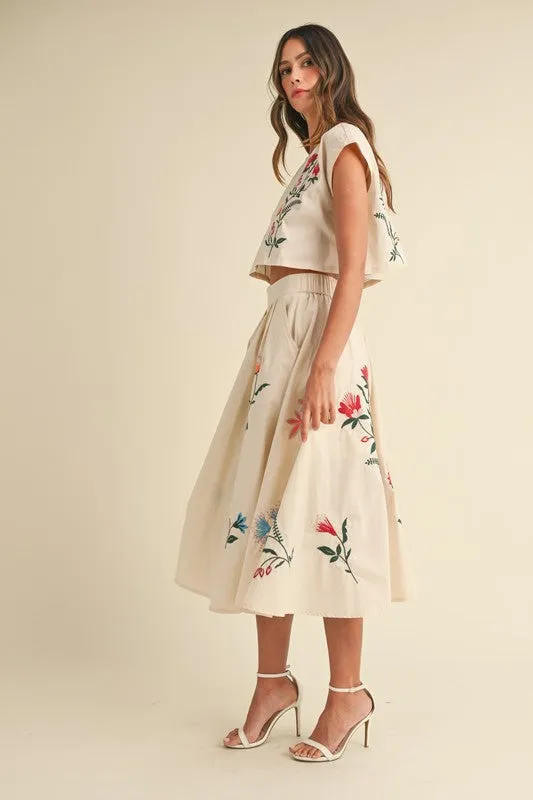 NEWEST ARRIVAL *ONLY ONLINE* Cream Floral Embroidered Midi Skirt Set