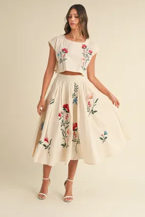 NEWEST ARRIVAL *ONLY ONLINE* Cream Floral Embroidered Midi Skirt Set