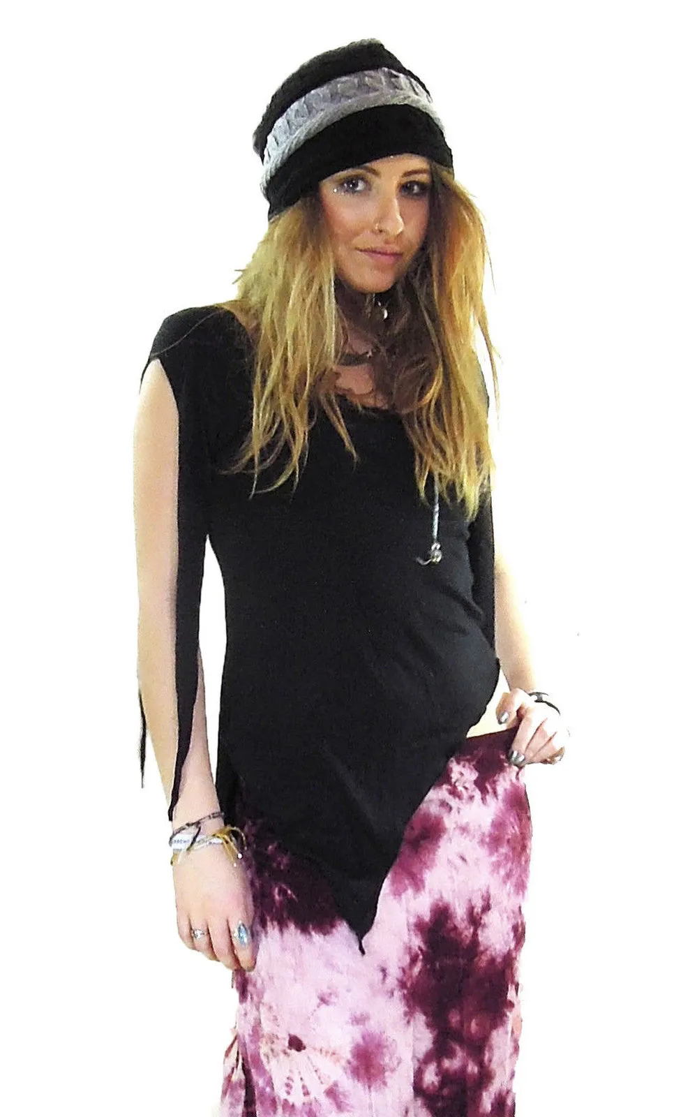Pixie slashed sleeve pointy top